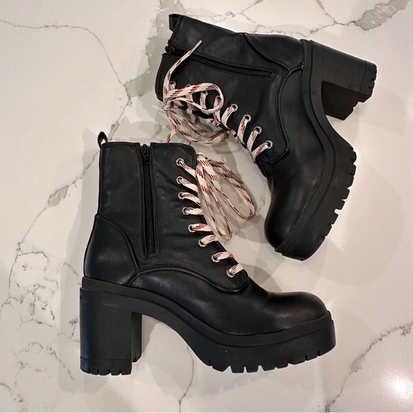 Rouge Helium Womens Regal Platform Lace Up Combat Boots Size 8 Black Side Zip - Picture 9 of 16